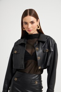 nok-deri-goz-dugmeli-crop-ceket-siyah-bc97-6.jpg