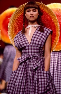 rachel riley tm858.jpg