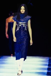 rw s98aMcQueen-70a  xl.jpg