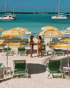 seanneil_ posts 2025-07-21 20.15 DMYSm2Wv1pK_2_20 521385409_18411810106110751_9163054557297774760_n.jpg