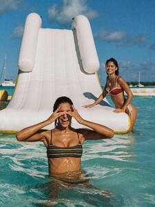 triangl posts 2025-07-21 20.01 DMYQ_RxtvYx_11_11 522685428_18529659502051394_6480432350790656238_n.jpg