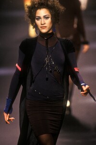 veraA f94kLagerfeld-138.jpg