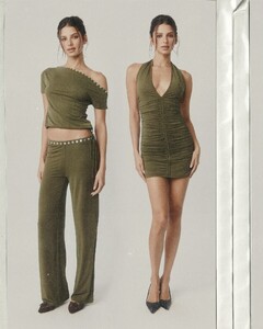 withjean posts 2025-07-02 02.00 DLlaLgMzpr4_10_13 514783529_18509978632023937_9051121847191789333_n.jpg