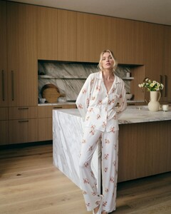 [2025.04.13] stephanielavaggi_491516053_18500073073011073_7457356809160991716_n.jpg