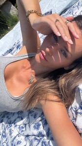 [2025.08.09] rachelc00k_3695417459037784760.jpg