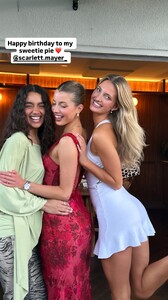 [2025.08.10] lindsaydemyan_3695972598485241305.jpg