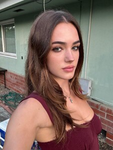 [2025.08.11] duffygurl_530238270_18022188620734544_8285916954022357764_n.jpg