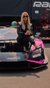 [2025.08.11] lindsaymariebrewer_DNPNOpax5ZC.jpg