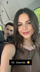 [2025.08.14] victoriajustice_3699150969182331265.jpg