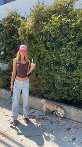 [2025.08.17] elizabethcturner_3701370436769592971.jpg