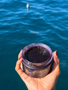 [2025.08.17] kellygale_533874790_18520481404013580_723759874896448462_n.jpg