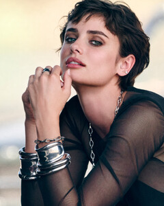 [2025.08.18] jaredjewelers_535895313_18521278690046383_9044396902702648998_n.jpg