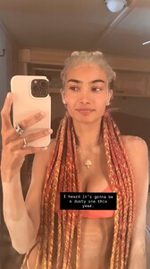 [2025.08.20] kellygale_3703635101000278104.jpg