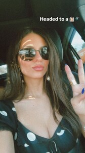 [2025.08.21] victoriajustice_3704282241774989376.jpg