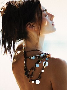 [2025.08.22] celinebethmann_536880464_18357546463158308_8915501775379746592_n.jpg