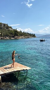 [2025.08.23] barrefaeli_3705591951074028568.jpg