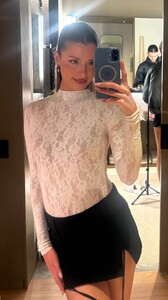 [2025.08.23] scarlett.mayer__3705527918389372286.jpg