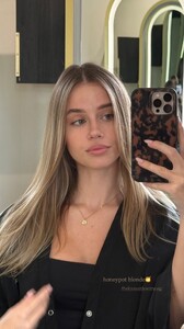 [2025.08.28] haileygrice_3709567651158272924.jpg