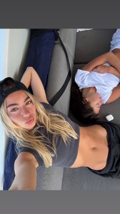 [2025.08.30] ellaayalon_3711131139639055067.jpg