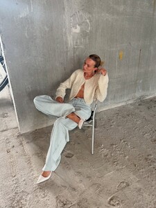 [2025.08.08] josephineskriver_528767738_18523381945020326_7079157399472958212_n.jpg