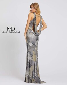 5082A_Platinum_back_dress.jpg