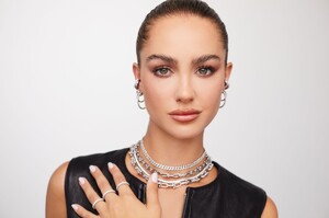 AThompson - Industry portfolio - 1711167725-d2f1c95d33c6176de151ae3d7b938472.jpg