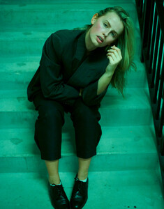 ATrolle - Crawford (OlderPortfHQ)_1674147497-5c2e993833f5df0a247f99303a52ae11.jpg