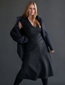 ATrolle - Crawford (OlderPortfHQ)_1704835923-8730c63011eef46925151dd0bc45dd76.jpg