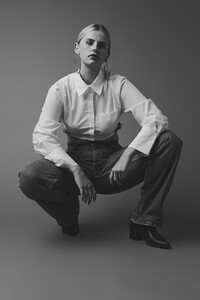 ATrolle - Select portf - gallery_model_VEZu6IhPyAbr.JPG