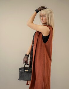 AvaI (IG) - 525677982_18072351053015860_3704713057874686766_n_2025-07-29_1440x1844.jpg