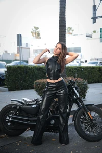 AvaI - HNoellePort_Photo Jan 19 2024, 4 45 33 PM.jpg