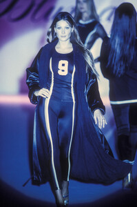 Blumarine 1993 Women RTW 140.jpg