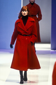 Byblos 1995 Women RTW 25.jpg