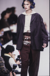 Callaghan 1991 Women RTW 14.jpg