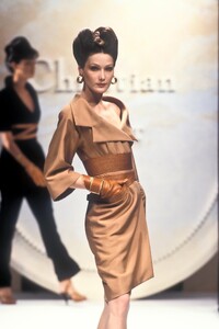 Christian Dior 1993 Haute Couture 41.jpg