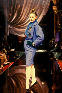 Christian Dior 1995 Haute Couture 22.jpg