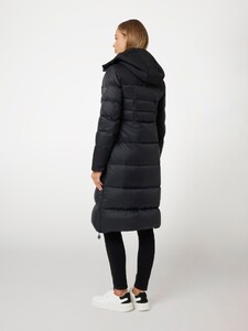 DZotova - Guess Real down long puffer4_W4BL0DWG0V0-JBLK-ALT2.jpg