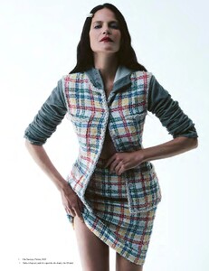 Dolce Vita magazine 11-24_4.jpg