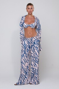 FreyaT - Resa '25_Miley Set in Athens_miley-set-in-athens-604944.jpg