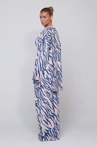 FreyaT - Resa '25_Miley Set in Athens_miley-set-in-athens-627105.jpg