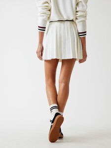 GCiancio - Guess Wool-blend pleated mini skirt Women-4_V5BD02Z1152-G054-ALT2.jpg