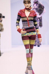 Gaetano Navarra 1993 Women RTW 116.jpg