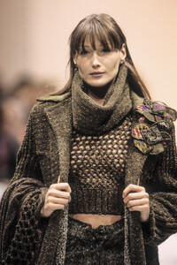 Gaetano Navarra 1993 Women RTW 35.jpg