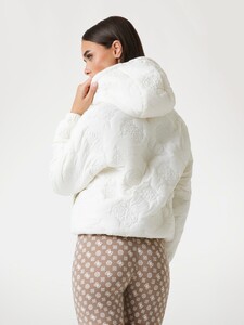 GiuliaC - Guess All-over logo padded jacket6_V5YL03WHEB2-F0EN-ALT3.jpg