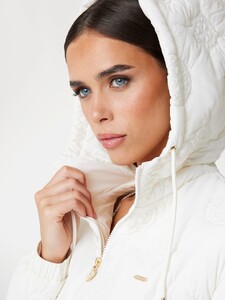 GiuliaC - Guess All-over logo padded jacket6_V5YL03WHEB2-F0EN-ALT4.jpg