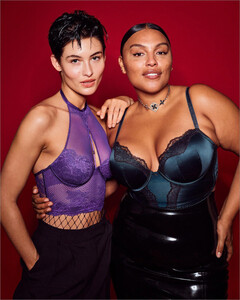 Grace Elizabeth - Victoria's Secret [2022.12.07].jpg