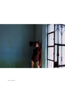 HBUS Living color_page-0009.jpg