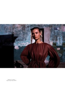 HBUS Living color_page-0012.jpg