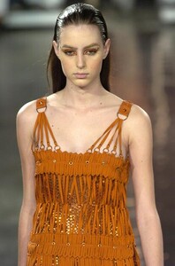 ID - JulianaArroyo  cou3 f04.jpg