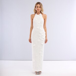 JessicaT - Helsi - BRICE_DR6201-1000_WHITE_1SQUARE.jpg